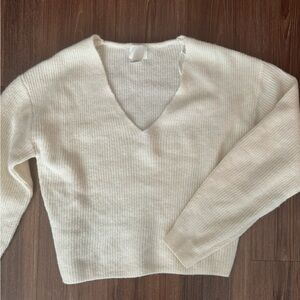 H&M Cream V-Neck Sweater